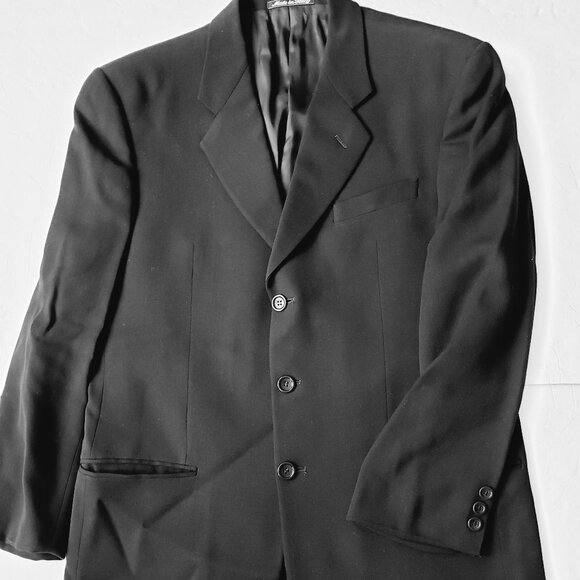 Armani Collezioni Wool Notch Lapel 3 Button Classic Black Blazer Jacket